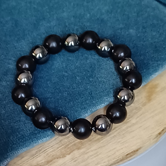 Black Sand Bracelet - Picture 4 of 5